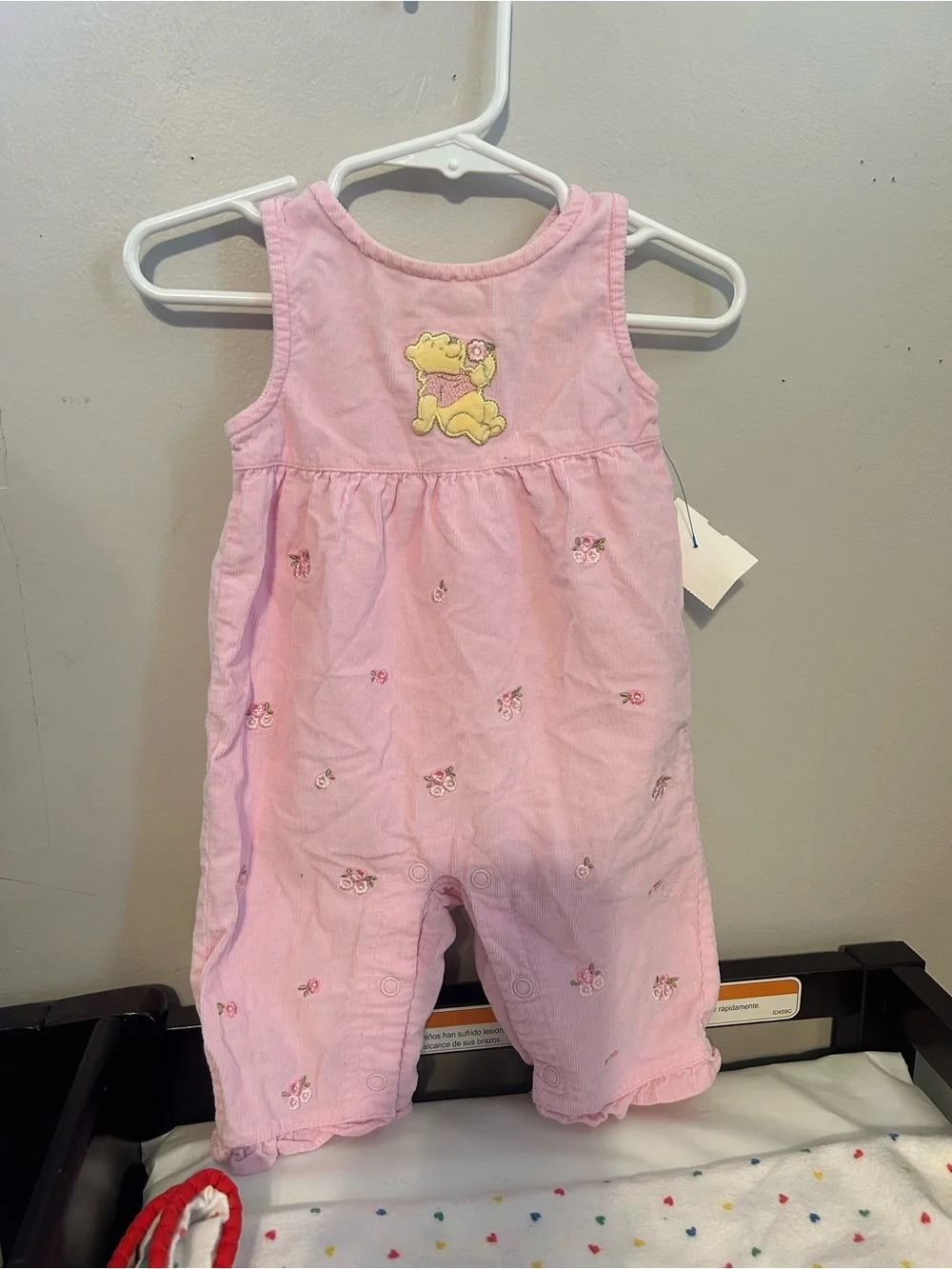 Authentic Vintage Rare Y2K Disney Store Winnie The Pooh Girls Infant Romper.